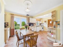 33, Oak Hill, Woodbridge IP12 3JY