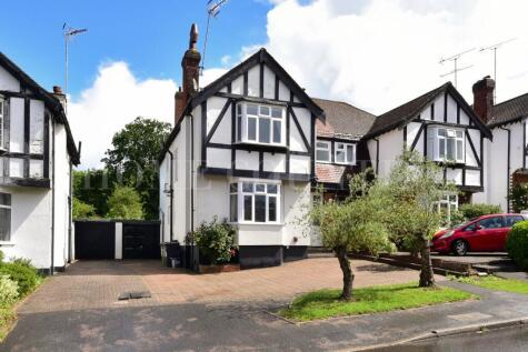 Quakers Lane, Potters Bar, EN6