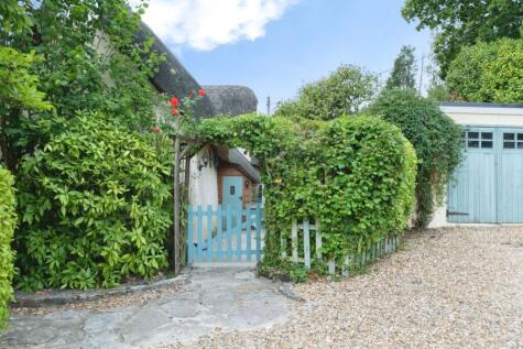 Middlehill Road, Wimborne, BH21