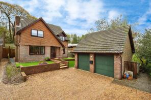 4, The Martletts, Vicarage Lane, Etchingham TN19 7NG