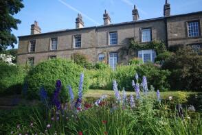 2, Ollerenshaw Hall, Eccles Road, High Peak SK23 7EW