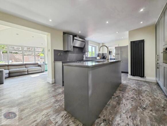 Kitchen / Garden Room