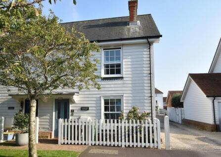 Whitesand Drive, Camber
