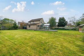 22, Meadowside, Beaminster DT8 3LP