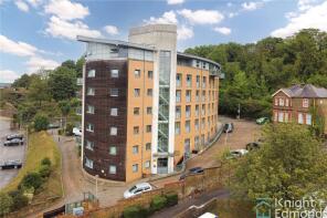 Flat 35, The Eye, Barrier Road, Chatham ME4 4SD