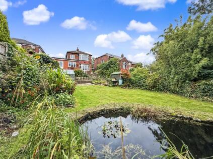 Agecroft Road West, Prestwich, M25