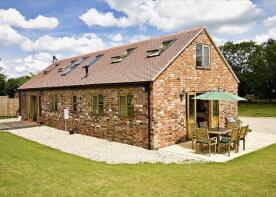 Chestnut Barn, Barrow, Boddington, Cheltenham GL51 0TL