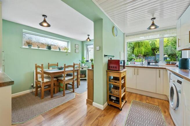 Kitchen/Breakfast Room