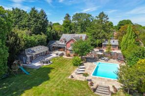 Forest View, Canada Road, West Wellow, Romsey SO51 6DD