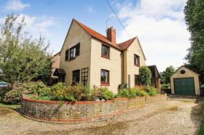 Holly Grove, Ashmore Green Road, Ashmore Green, Thatcham RG18 9ES
