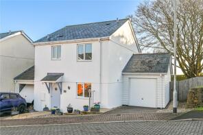 13 Talland View, Coolbeg Close, Looe PL13 2FA