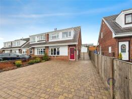 122, Clayfield Grove West, Longton, Stoke-on-trent ST3 5SQ