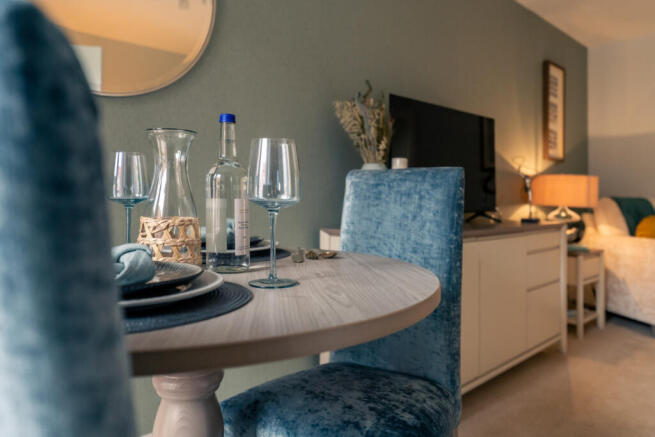 Show home dining room