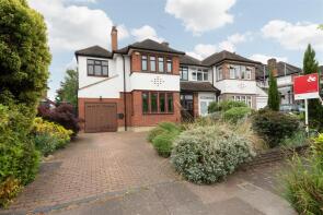 11, The Ridgeway, London N14 6NX