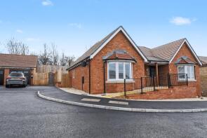 8, Rosehip Road, Bromham MK43 8FD