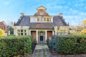 Tongswood Lodge, Tongswood Drive, Hawkhurst, Cranbrook TN18 5DS