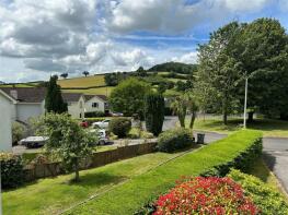 14, Down View Road, Newton Abbot TQ12 6ER