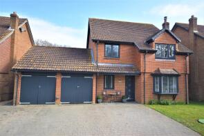 Percuil, New Road, Newport PO30 4LS