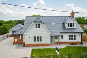 Wootton House, Lower Stock Road, West Hanningfield, Chelmsford CM2 8UY