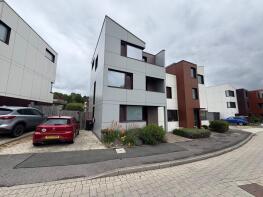 22, Milland Way, Oxley Park, Milton Keynes MK4 4GU