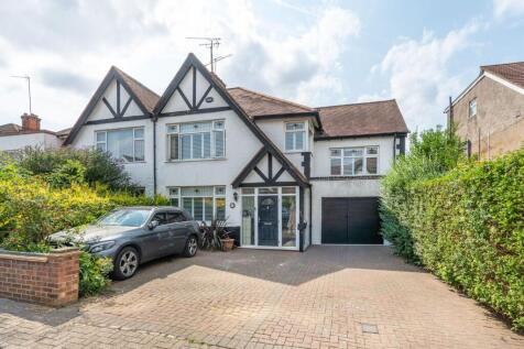 Queenscourt, Wembley, HA9