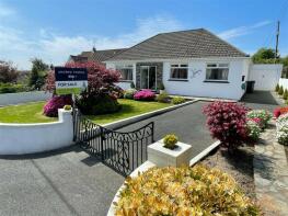 Clarenda, School Hill, Lanjeth, High Street PL26 7TP