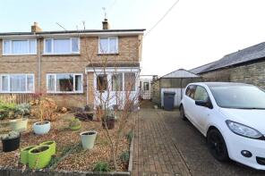 48, Careys Road, Towcester NN12 7NX