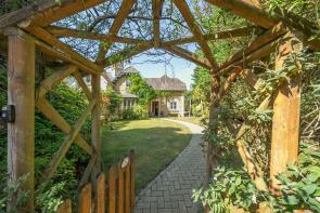 Willow Cottage, Old Road, Studley SN11 9NF