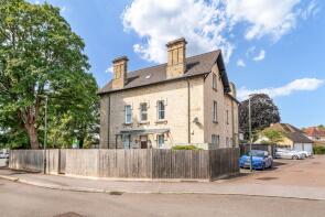 6, Ashway House, Cashes Green Road, Stroud GL5 4JD