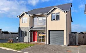 4, Ger Y Llan, Llandwrog LL54 5TJ