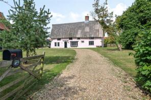 Gissing Manor, Malthouse Lane, Diss IP22 5UT
