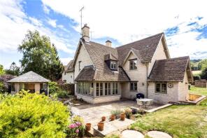 Riverstone House, 3/156 A435 Colesbourne To Penhill Farm, Cheltenham GL53 9NS