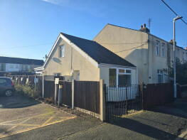 1a, First Avenue, Queenborough ME11 5JF