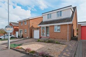 6, Larch Grove, Hamilton ML3 7NF