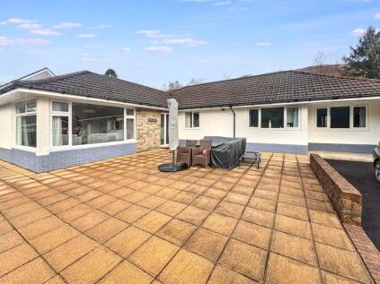 Mace Lane, Treorchy, Rhondda Cynon Taff. CF42 6DS