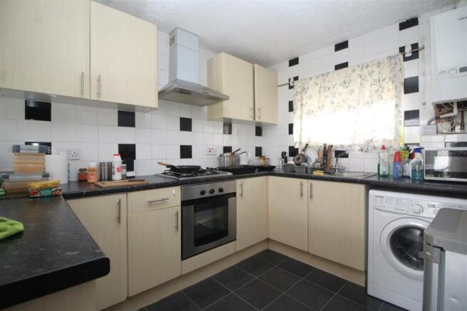 kitchen .JPG
