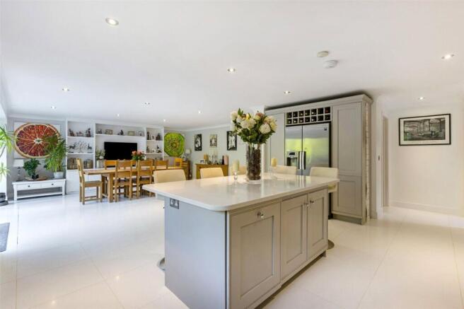 Kitchen/Dining