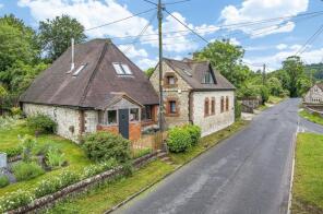 Old Pitts Farm, East Meon Road, Langrish, Petersfield GU32 1RQ