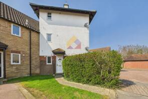 92, Dale Close, Colchester CO3 0FG