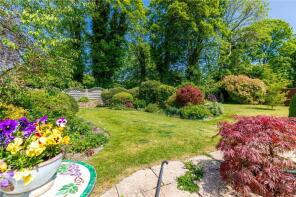 Brindledown, High Street, Upper Lambourn, Hungerford RG17 8QT
