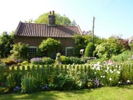 The Cottage, Main Road, Louth LN11 7TL