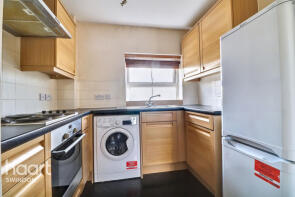 8, 6 Bache House, Frankel Avenue, Redhouse, Swindon SN25 2GY