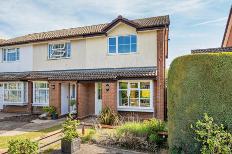 Spicer Close, Walton-On-Thames, Surrey, KT12