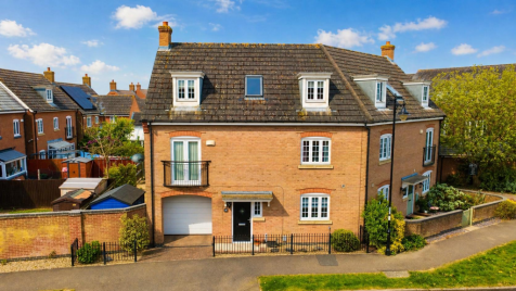 The Grange, Thistle Drive, Desborough, Kettering