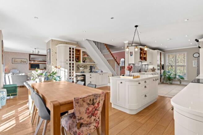 Kitchen/Dining