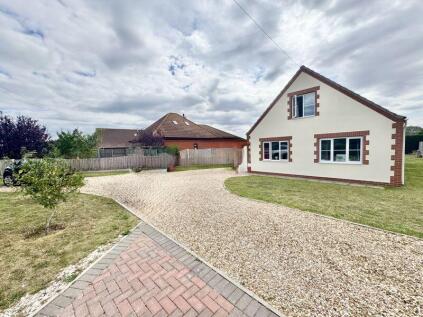 Warren Road, Saltfleet, Louth