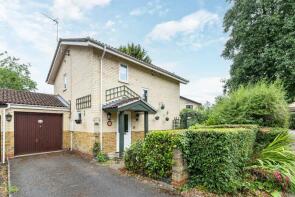 24, Oakley Gardens, Downhead Park, Milton Keynes MK15 9BH