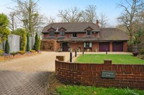 Cunningham House, Odiham Road, Heckfield, Hook RG27 0LE