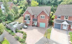 19, Redhill Drive, Stoke-on-trent ST10 4RQ