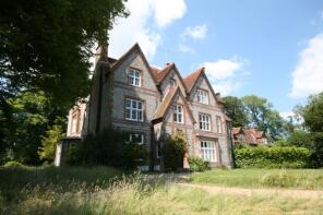 Flat 3, Chilgrove House, Chilgrove Park Road, Chichester PO18 9HU
